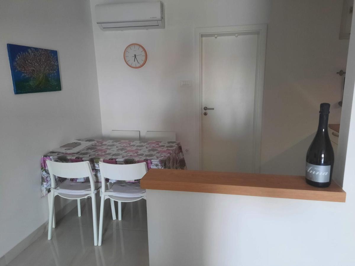 Apartment App Nina *